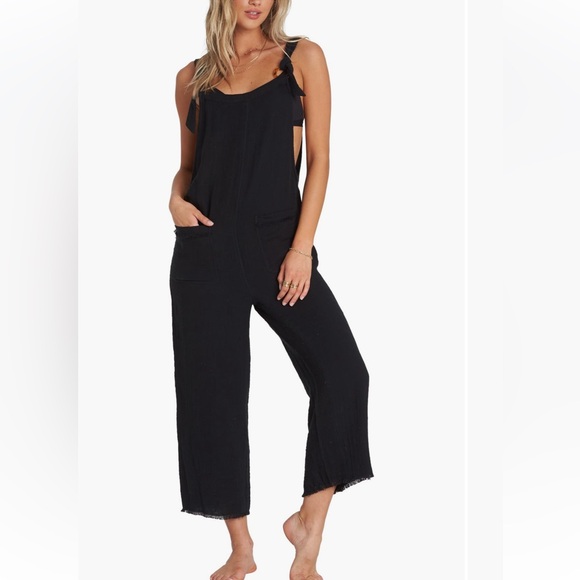 Billabong jumpsuit - Picture 1 of 11